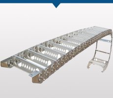 Steel cable drag chain upper and lower split type